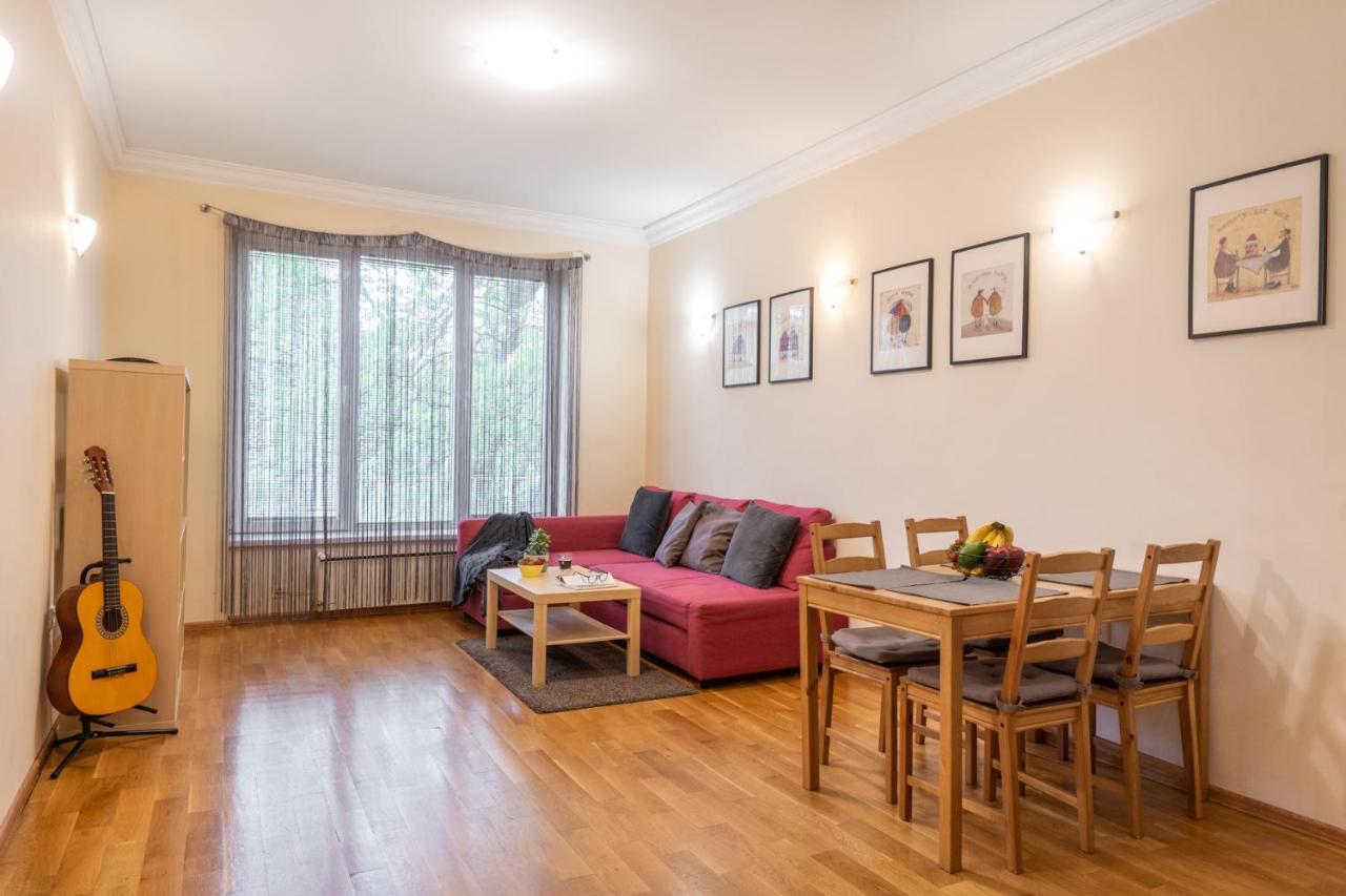 Sofia Day And Night Apartment Exterior foto